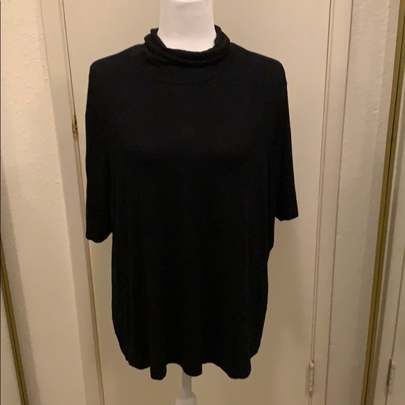 black turtleneck tunic top